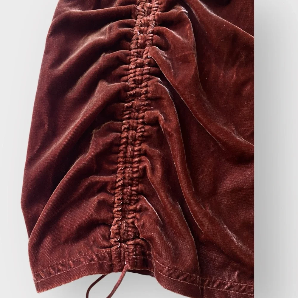 NWT Free People X REVOLVE Vivienne Velvet Mini Skirt | Size 4 - Picture 2 of 5